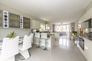 Photo 25- click for photo gallery